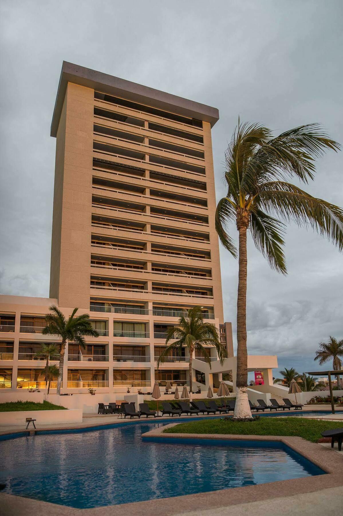 Ocean View Beach Hotel Mazatlán Exteriör bild